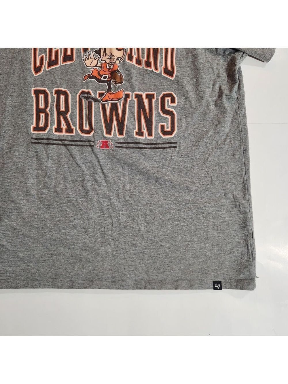 47 Cleveland Browns Large Cotton Vintage Style Mascot Gray Short Sleeve Tee - Picture 3 of 4